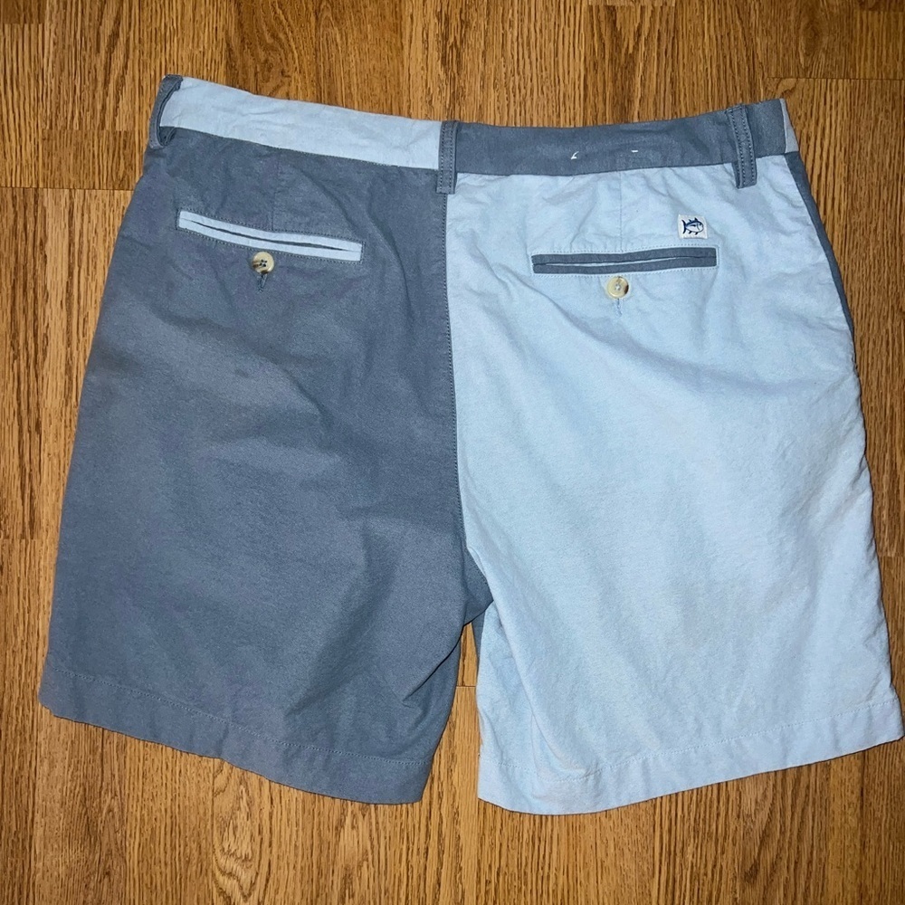 Southern Tide Shorts - Picture 4 of 5